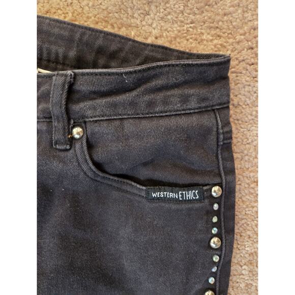 Western Ethics Classic Black Studded Cowgirl Extra Long Jeans, Women's Size 4 - Picture 3 of 14